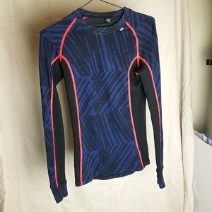 Helly Hansen Merino Outdoor Top - size M
